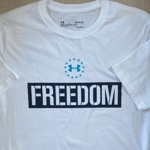 Men’s Under Armour HEAT GEAR t-shirt with FREEDOM logo. Size small.